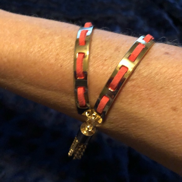 🌹BCBG cuff red and ivory linked gold fringe end - Picture 2 of 16